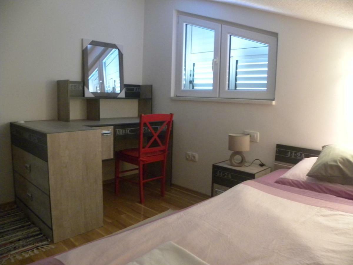 Anka Strman Apartment Makarska Exterior photo