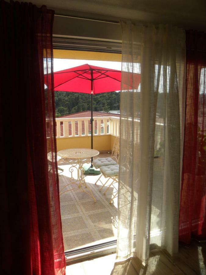 Anka Strman Apartment Makarska Exterior photo