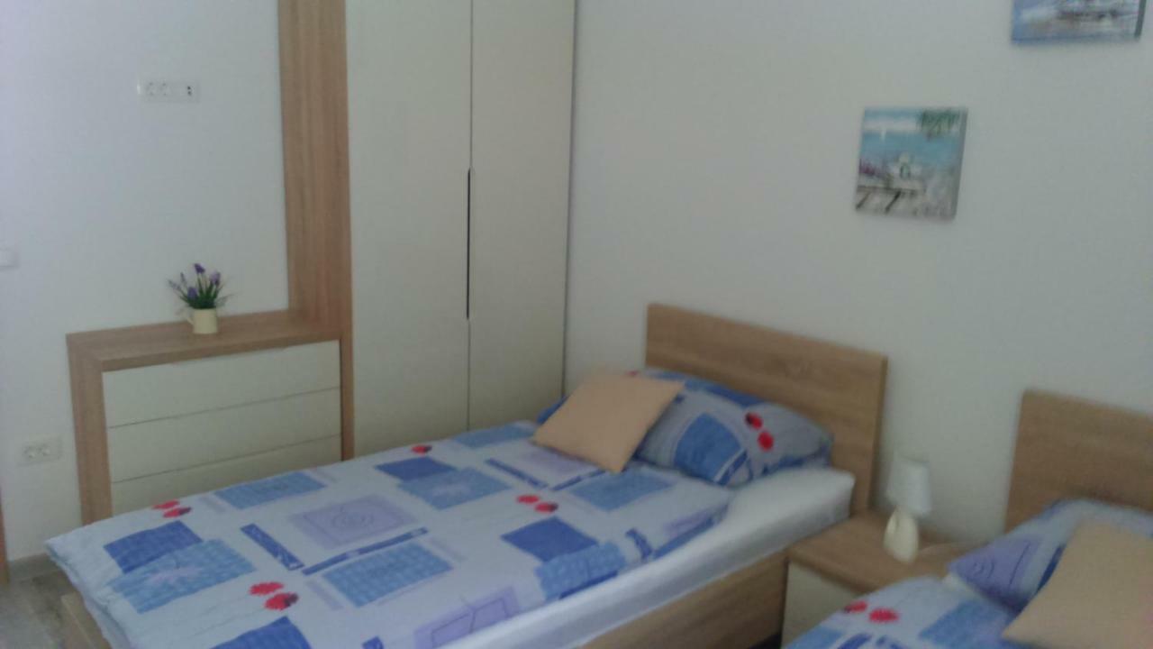 Anka Strman Apartment Makarska Exterior photo